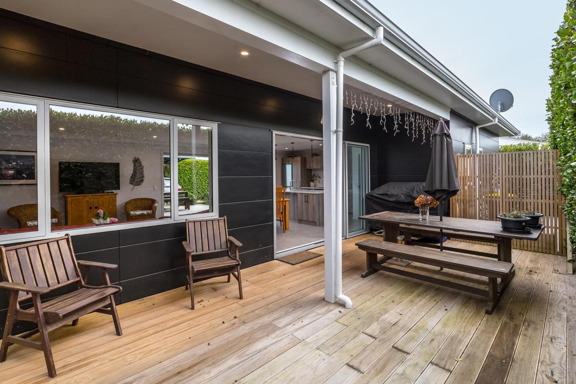 Wine Country Bach Villa Martinborough Exterior foto